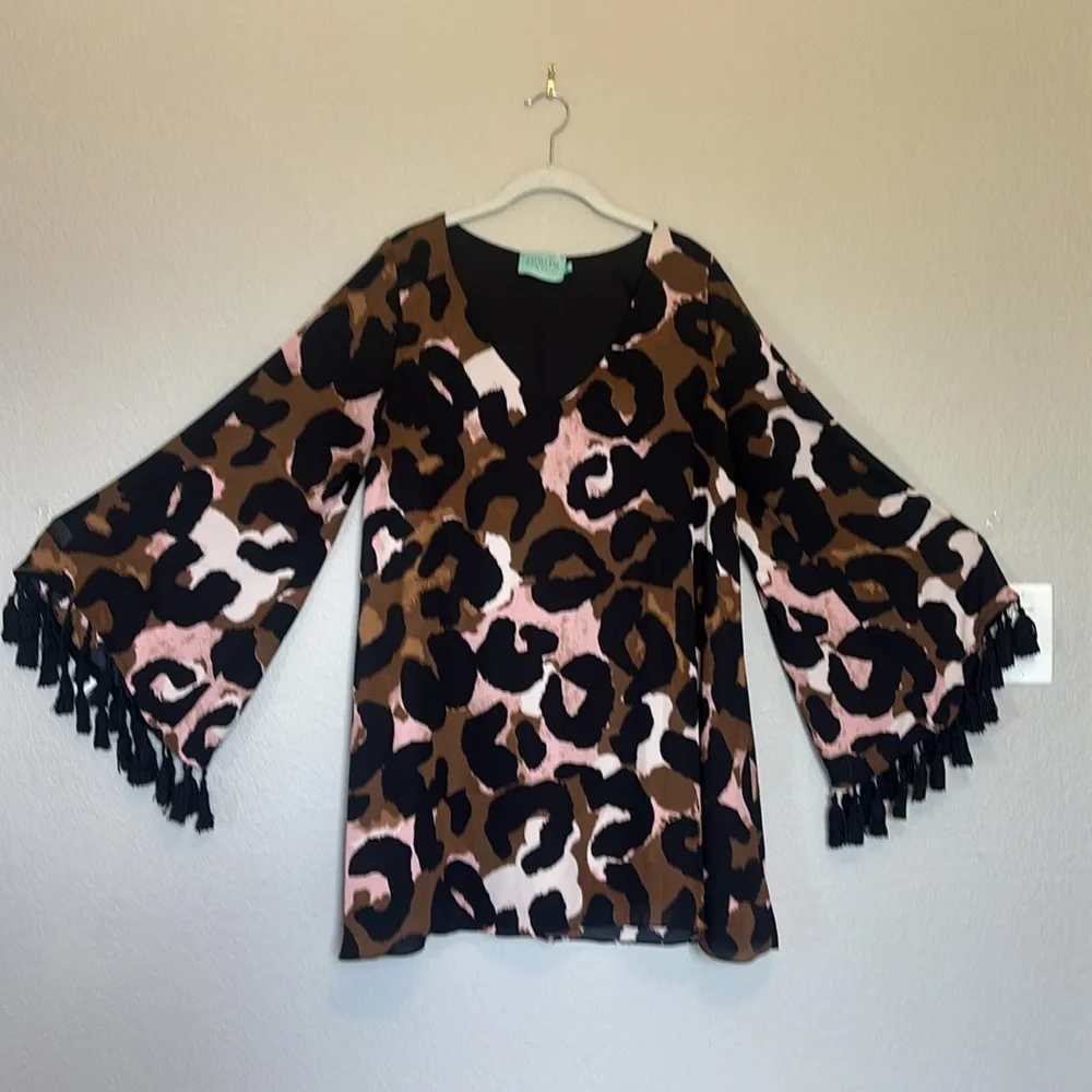 Judith March Tunic Dress - Picture 2 of 11